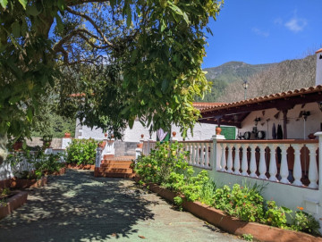 1 Bed  Villa/House for Sale, La Orotava, Tenerife - IC-VTR10041