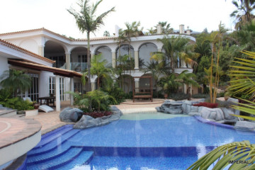  Villa/House for Sale, Santa Ursula, Tenerife - IC-VCH11130
