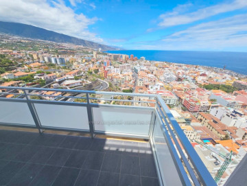 1 Bed  Flat / Apartment to Rent, Puerto de la Cruz, Tenerife - IC-AAT11472