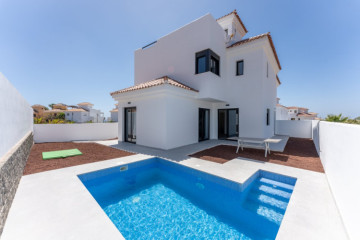 4 Bed  Villa/House for Sale, Amarilla Golf, San Miguel de Abona, Tenerife - MP-V0814-3C