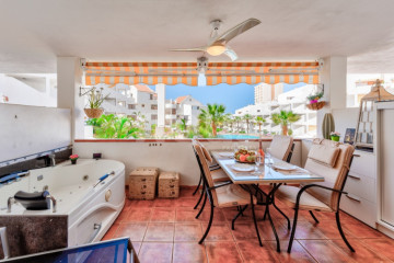 1 Bed  Flat / Apartment for Sale, Los Cristianos, Tenerife - NP-04151