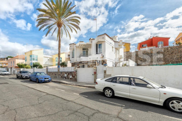 3 Bed  Villa/House for Sale, San Bartolome de Tirajana, LAS PALMAS, Gran Canaria - BH-11205-HER-2912